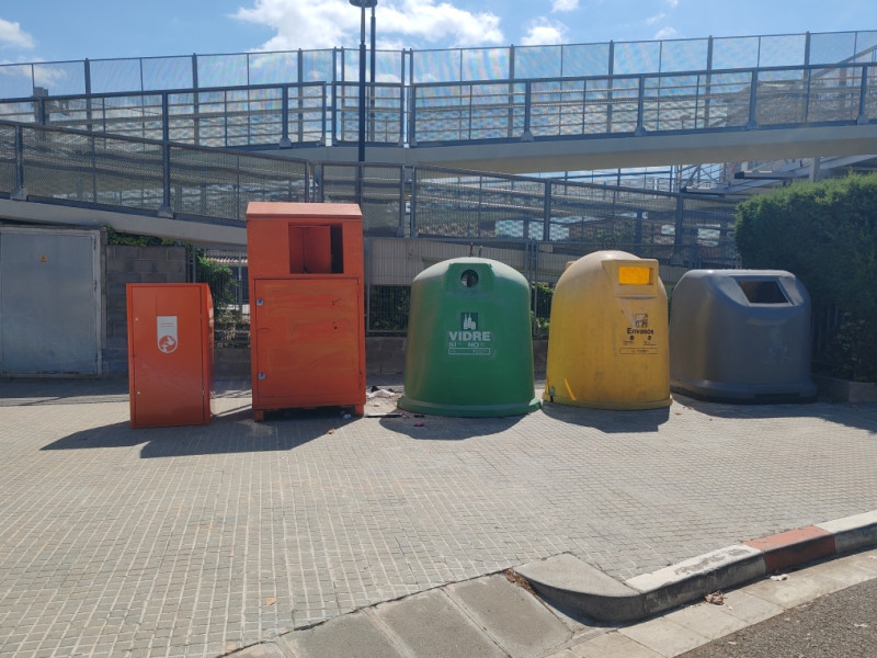 Abrera més sostenible! Instal·lem nous contenidors de recollida d’oli domèstic en diferents punts del nostre municipi