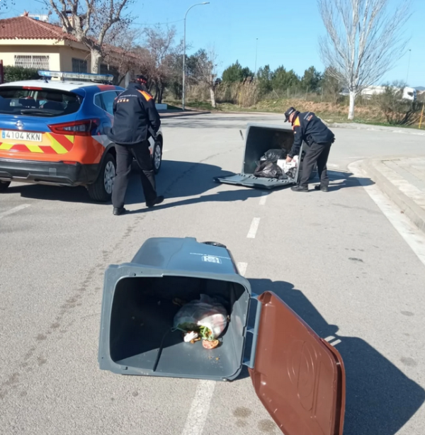 Valorem positivament l’eficiència i acció immediata del dispositiu municipal davant l’episodi de fort vent a Abrera. Protecció Civil d'Abrera