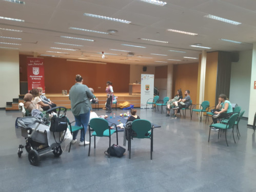 Setmana de la Lactància Materna 2022 a Abrera - Taller de porteig ergonòmic amb Gemma Guillamon.jpeg
