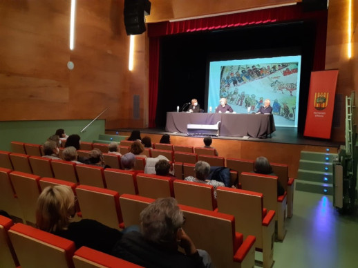 Abrera Cultura! Descobrim la vida de les dones a les colònies tèxtils catalanes amb una taula rodona i una obra de teatre a la Sala Municipal