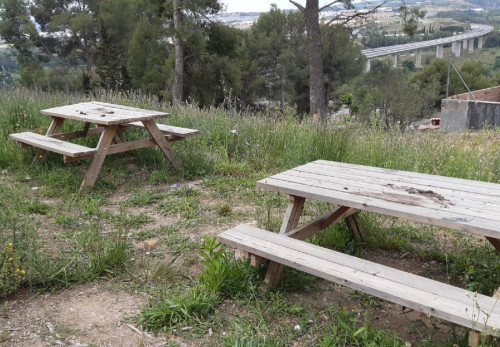 Reparem les conseqüències dels actes vandàlics al BCIL de les Trinxeres republicanes del bosc de Sant Miquel