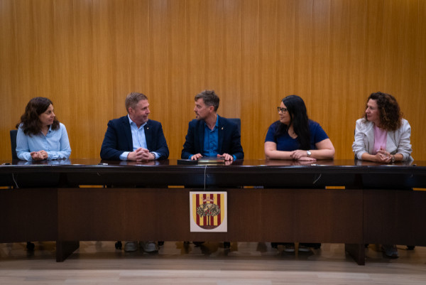 La inversió en energies renovables i l'ús eficient de l'aigua centren la visita a Abrera del Diputat d’Acció Climàtica i Transició Energètica, Marc Serra