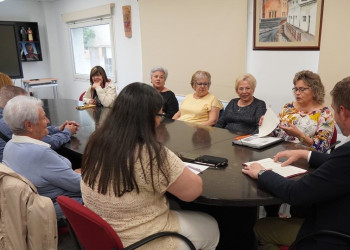 Signem un conveni de col·laboració amb l'Associació de Gent Gran d'Abrera per continuar treballant de forma conjunta en la promoció de l'envelliment actiu