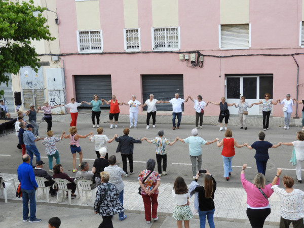 Abrera amb l'esport! Gran èxit de la 2a edició de la Mostra Local d'Activitat Física, Salut i Esport, amb activitats inclusives per a tothom!