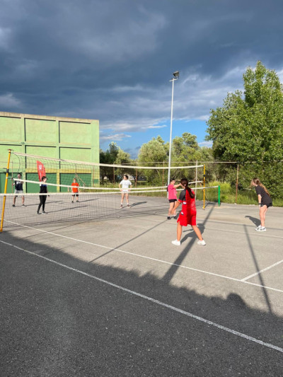 Abrera amb l'esport! Gaudim de l'esport a l'aire lliure amb les Jornades Esportives per a Joves d'Abrera!