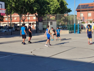 Abrera amb l'esport! Gaudim de l'esport a l'aire lliure amb les Jornades Esportives per a Joves d'Abrera!