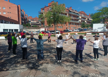 Per un envelliment actiu! Commemorem la Setmana de la Gent Gran d'Abrera 2025, que celebrarem del dimarts 10 al dijous 19 de juny, amb un ampli programa d'activitats!