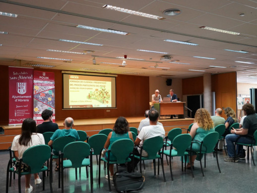 Dibuixem el futur d'Abrera! Assistim a la cloenda del procés participatiu de l'Avanç del POUM, el dilluns 16 de juny a la Casa de Cultura