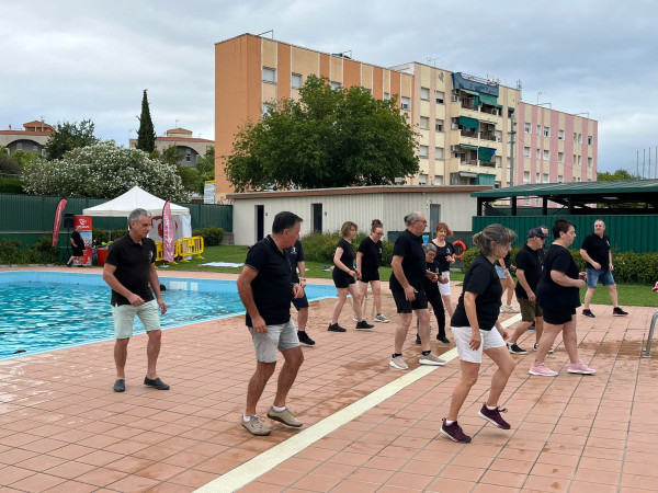 Ràdio Abrera a la Piscina: Dimecres 9 de juliol de 2025: Gaudim amb l'Associació Cultural de balls de saló Pas a Pas