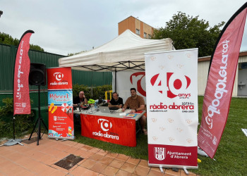 Ràdio Abrera a la Piscina: Dimecres 9 de juliol de 2025: Gaudim amb l'Associació Cultural de balls de saló Pas a Pas