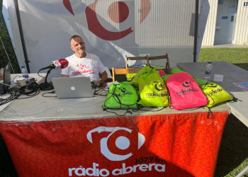 Ràdio Abrera a la Piscina: Dimecres 16 de juliol de 2025: Gaudim amb l'entitat Vive y Baila