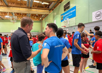 Visitem L'Escola Esportiva d’Estiu Municipal al Pavelló d'Esports Municipal