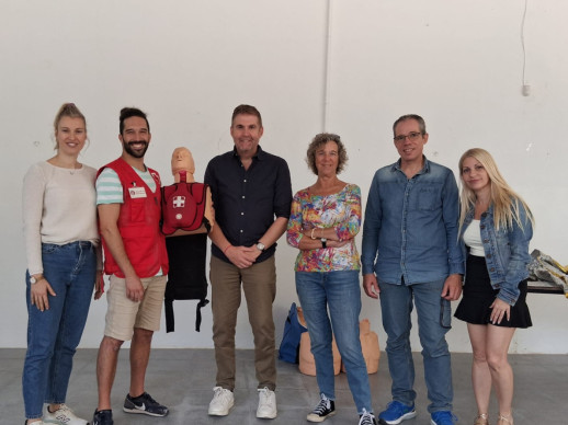 Assistim al taller “Primers auxilis i l’ús dels desfibril·ladors”, que va comptar amb molt bona acollida per part de les persones participants