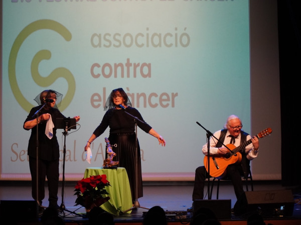 Abrera és solidària! Felicitem la Junta Local d’Abrera de l’AECC per l’èxit de participació i recaptació del 21è Festival Contra el Càncer d’Abrera, que ha recaptat 2.445 euros