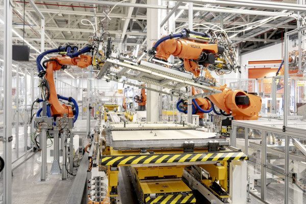 Assitim a la inauguració de la planta d’acoblament de bateries de SEAT i CUPRA, clau en l’electrificació al Baix Llobregat Nord