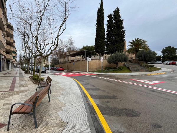 Millorem la mobilitat viària i de vianants en l'entorn del passeig de l'Església i l'avinguda de la Generalitat, amb un nou pas de vianants elevat i nova senyalització