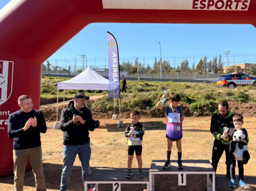 Abrera amb l'esport! El dissabte 21 de febrer de 2026 hem acollit el 4t Cros Local d'Abrera i 4t Cros Comarcal Escolar 2025-2026, juntament amb la 1a Cursa Open i la Marxa Solidària