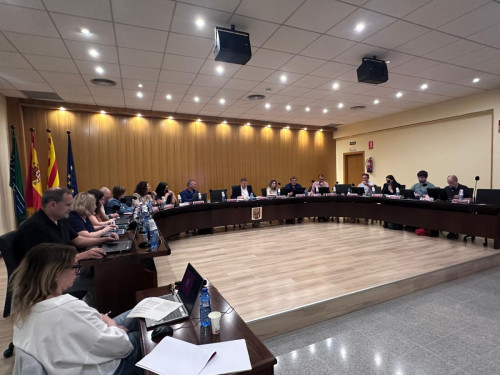 Ple municipal extraordinari a l'Ajuntament d'Abrera del dijous 30 d'abril de 2026