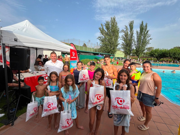 Dimecres 22 de juliol de 2026: Animació i exhibició a càrrec de l'Escola de dansa Energy Dance i les Juventudes Rocieras d'Abrera