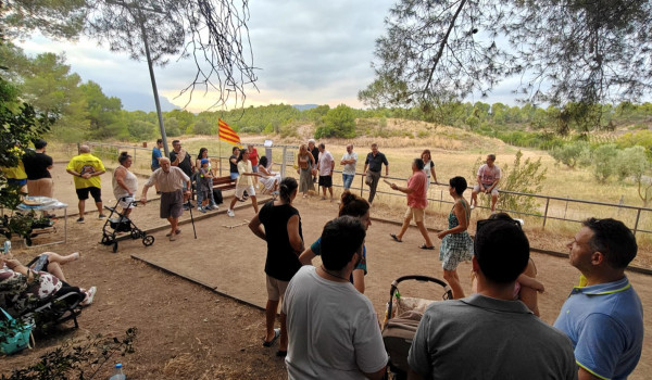 El II Torneig de Mölkky del Suro reuneix 18 equips i 43 participants en una jornada esportiva i de convivència