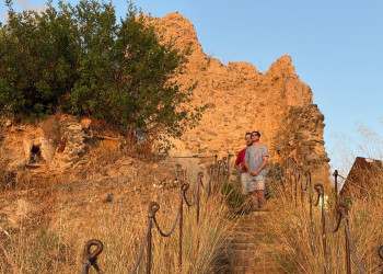 A Abrera vivim l’eclipsi solar d'aquest dimecres 12 d'agost al Castell de Voltrera d'Abrera, amb gran èxit d'assistència!