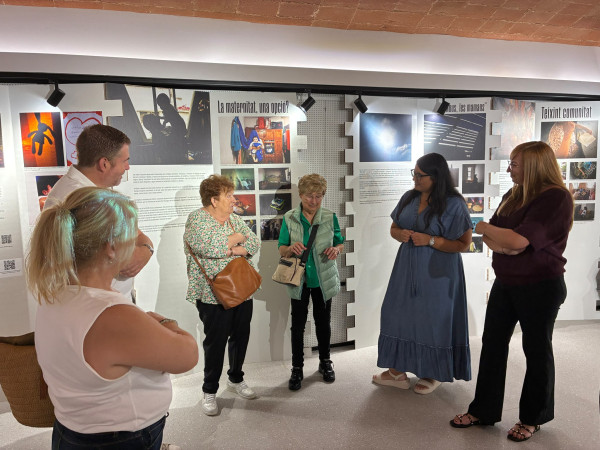 Inaugurem l’exposició 'Veus invisibles. Mares solteres i infància abandonada al Marroc', a l'Espai Artístic Pere Torres