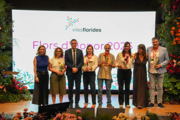 Una edició més, Abrera renova el seu reconeixement de 3 Flors d’Honor als Premis Viles Florides 2026